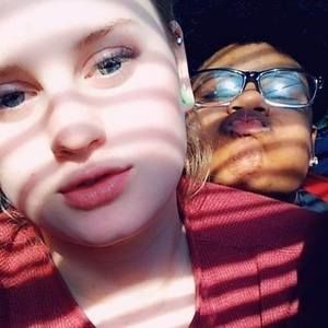 Meet your Posher, Alicia